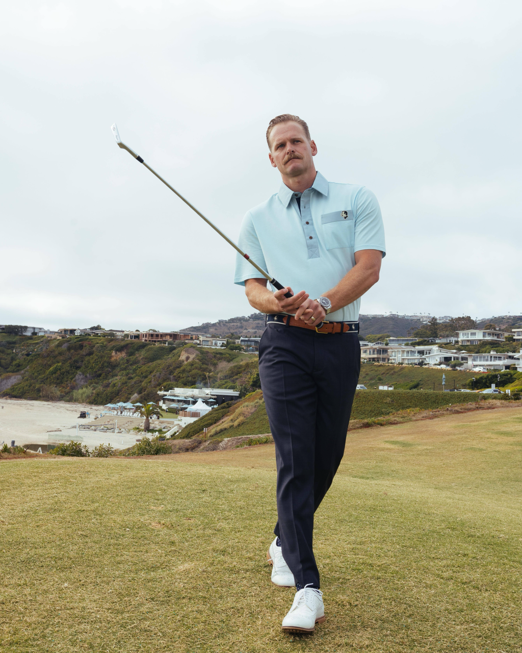 The Curaçao Hard Collar